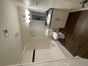 Interior Photo - Wesley Hampstead Apartments at Douglasville
