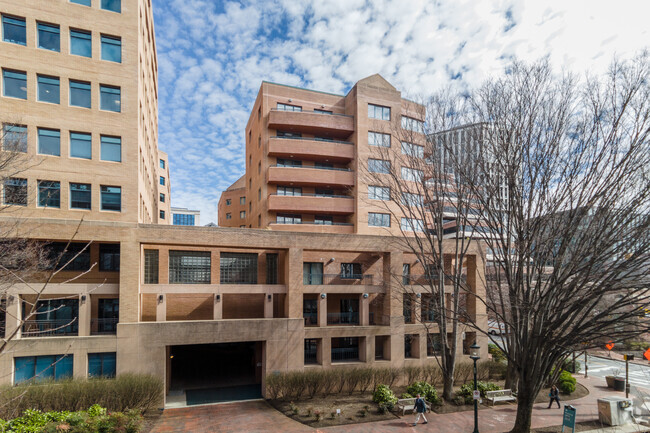 Building Photo - Hampden Square