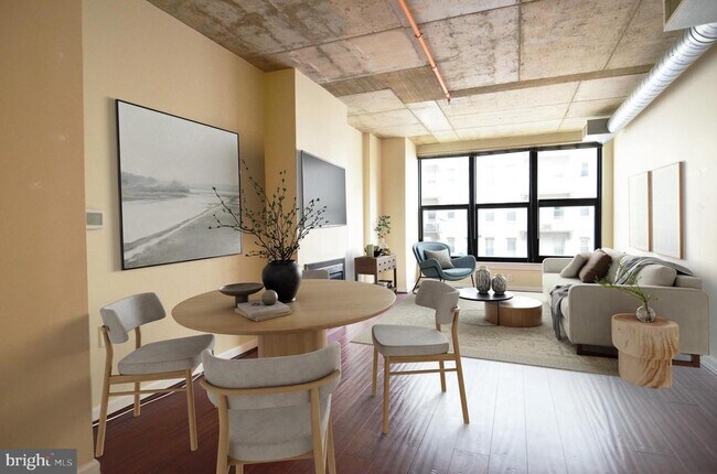 Foto del edificio - 2750 14th St NW