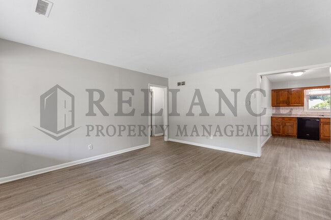 Foto del edificio - 1719 S Woodlawn St