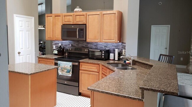 Building Photo - Coming Soon! 4bd /3ba 3 car garage single ...