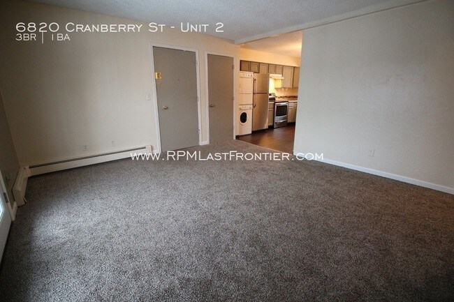 Building Photo - 6820 Cranberry St