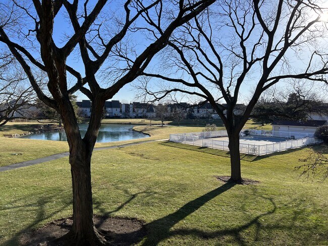 Foto del edificio - 13200 W Heiden Cir