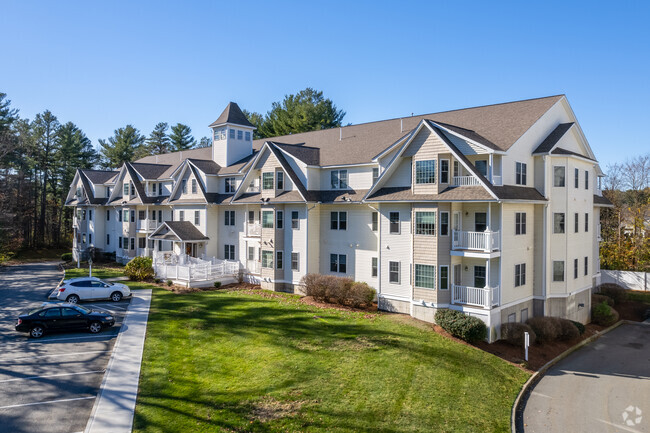 Building Photo - Whispering Pines I Condominiums