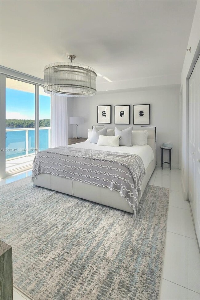 Foto del edificio - 400 Sunny Isles Blvd