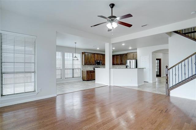 Foto del edificio - 317 Timber Rd