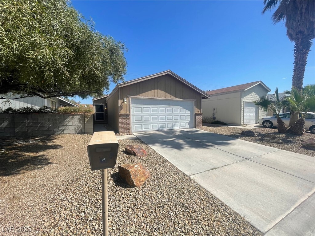 Foto principal - 6916 W Atrium Ave
