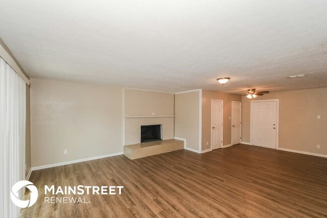 Building Photo - 7147 Eudine Dr N