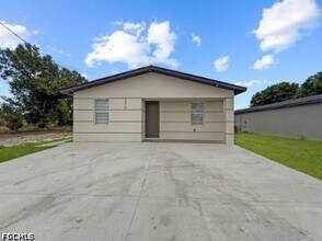 Building Photo - 3816 Ballard Rd