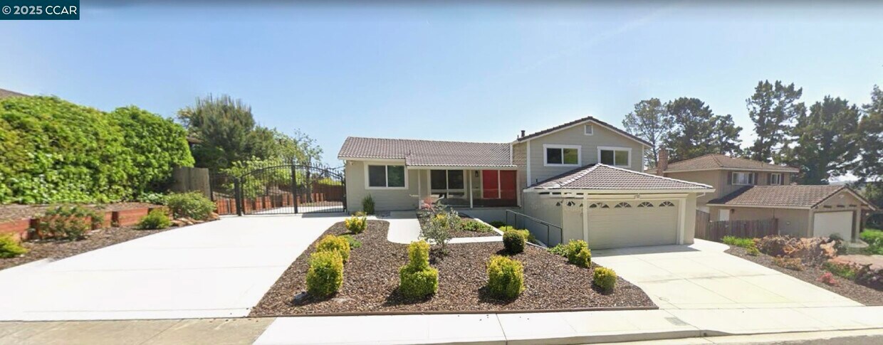 Foto principal - 148 Lancaster Way