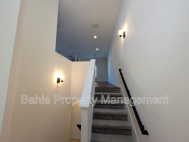 Foto del edificio - 3633 W Everett Ave