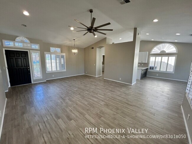 Foto del edificio - 2 bed / 2 bath Peoria - 40+ Community w/ C...