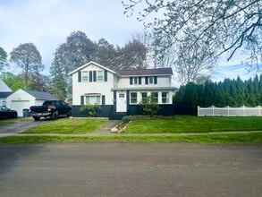 Building Photo - 58 East St