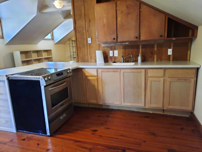 Building Photo - 4656 Baywoods Pl