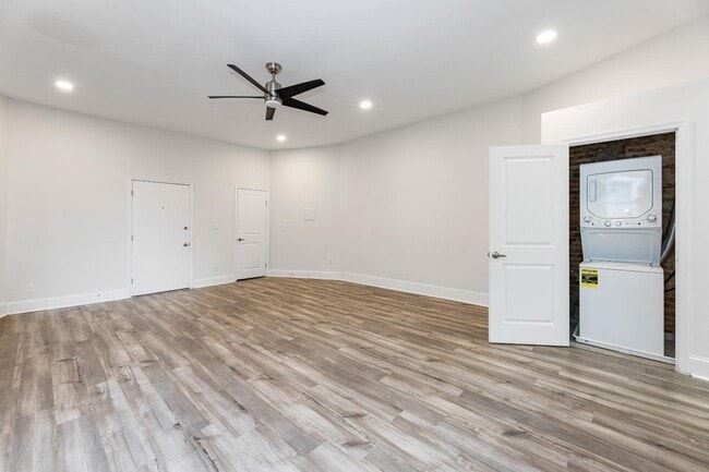 Building Photo - 1916 Eutaw Pl