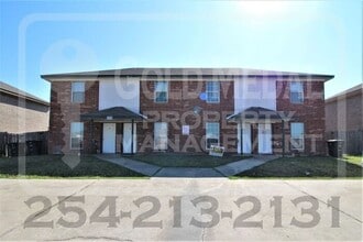 Building Photo - 4500 Sylvia Dr