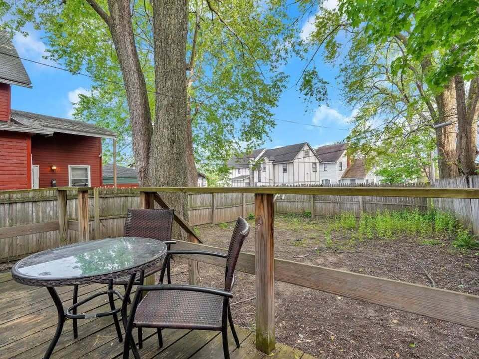 Foto principal - 277 Sanford St