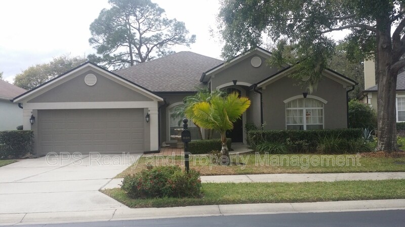 Foto principal - 821 Pickfair Terrace