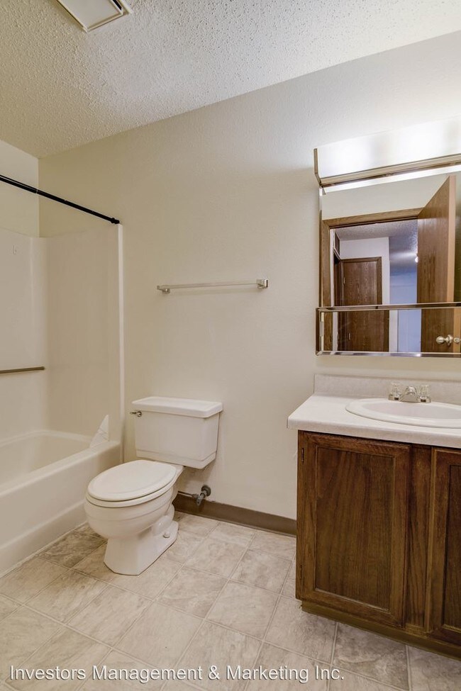 Foto del edificio - 1638-1638 12th St NW NW