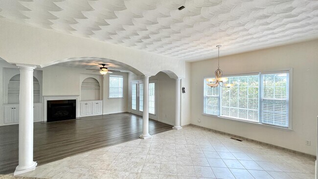 Foto del edificio - 3708 Chesterfield Ave