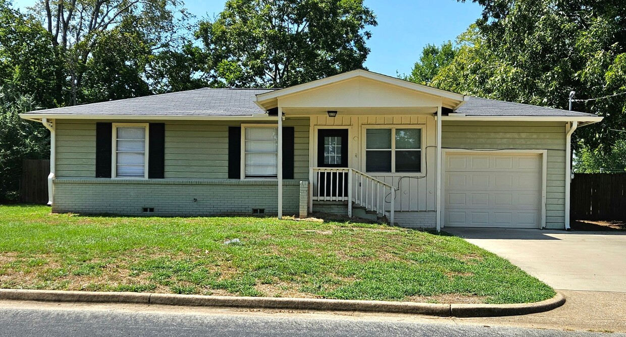 Primary Photo - Cute Rental in Whitehouse ISD!