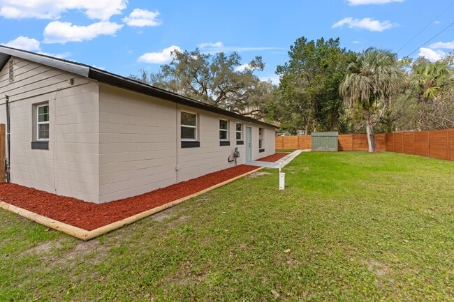 Building Photo - 1741 NW 55th Terrace
