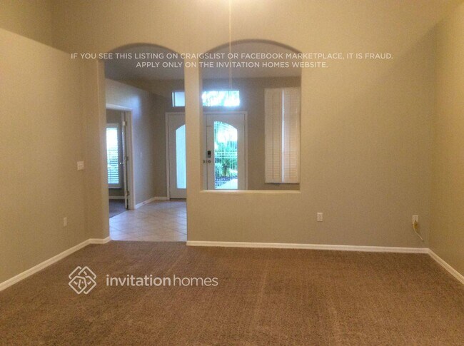 Building Photo - 10237 Shadow Branch Dr