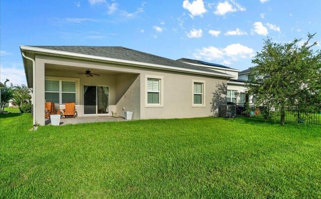 Building Photo - 5435 Estero Loop