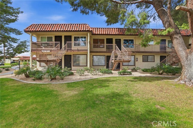 Foto del edificio - 64291 Spyglass Ave
