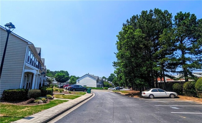 Building Photo - 3369 Hidden Cove Cir NW