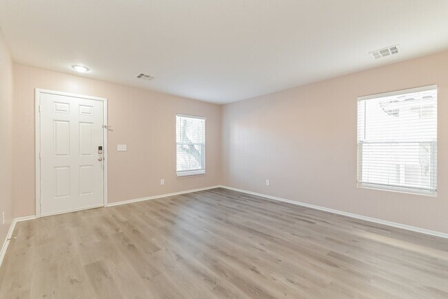 Foto del edificio - 6267 Desert Lavender Ave