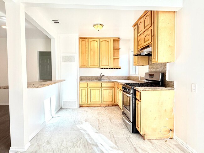 Foto del edificio - Charming front house 2b/d 2 b/a