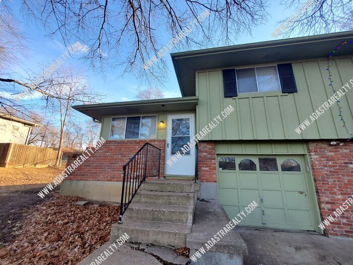Primary Photo - Duplex in Merriam-Available NOW!!!