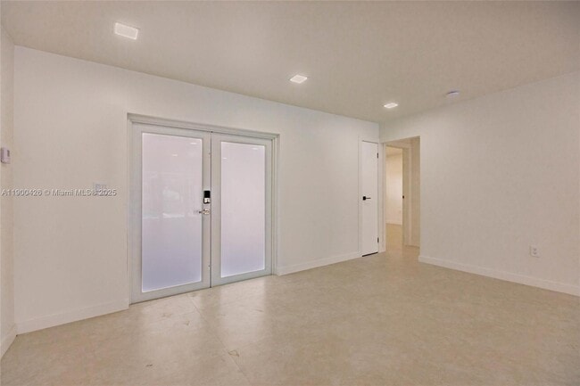 Building Photo - 10760 NW 29th Mnr