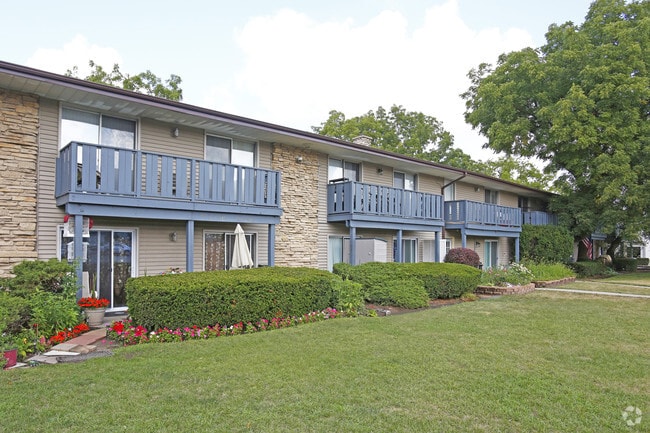 Foto del edificio - Oak Knoll Apartments
