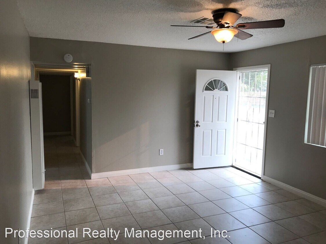 Primary Photo - 3 br, 2 bath House - 2303 PLANZ ROAD