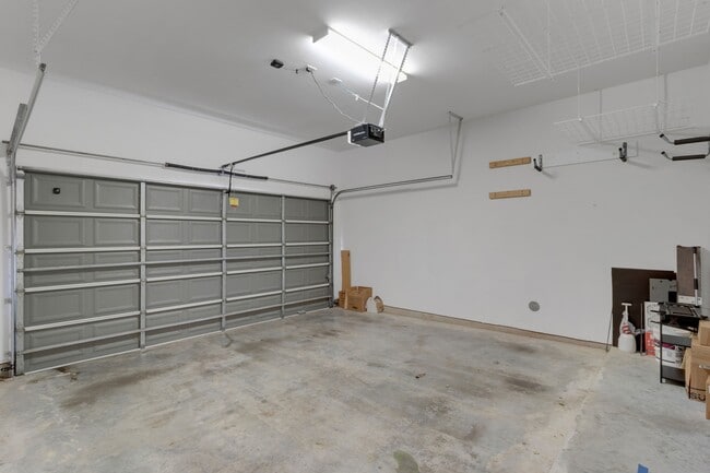 Foto del edificio - 1030 W 26th St