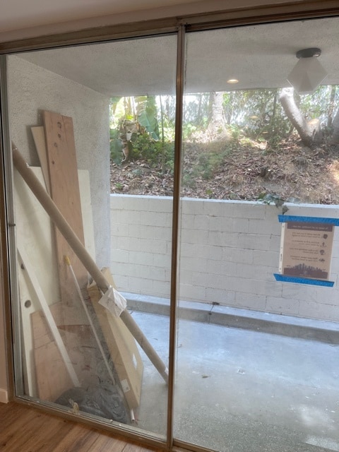 Building Photo - 8535 W West Knoll Dr
