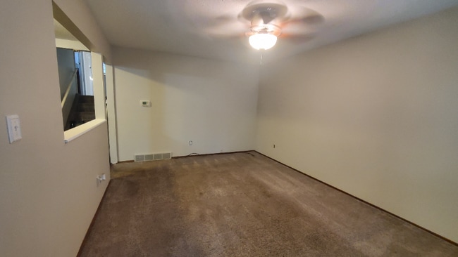 Building Photo - 4887 Downing Dr
