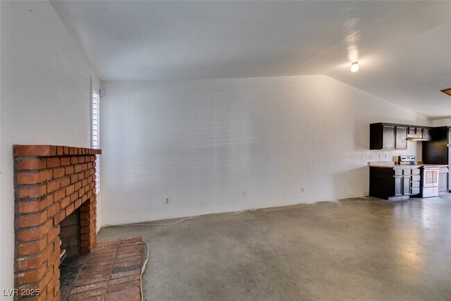 Building Photo - 1803 Discus Dr