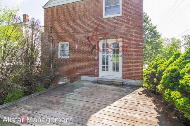Building Photo - 3 br, 1 bath House - 1416 Cranover Rd