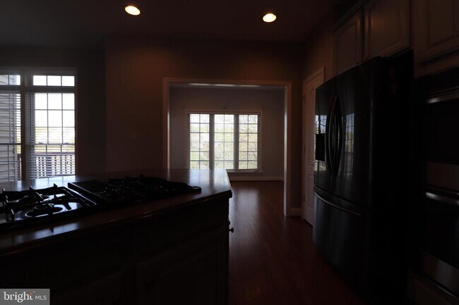 Foto del edificio - 5368 Blue Aster Cir