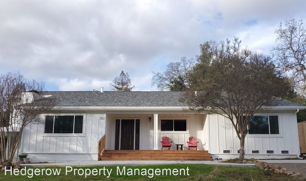 Primary Photo - 4 br, 3 bath House - 1087 La Grande Avenue
