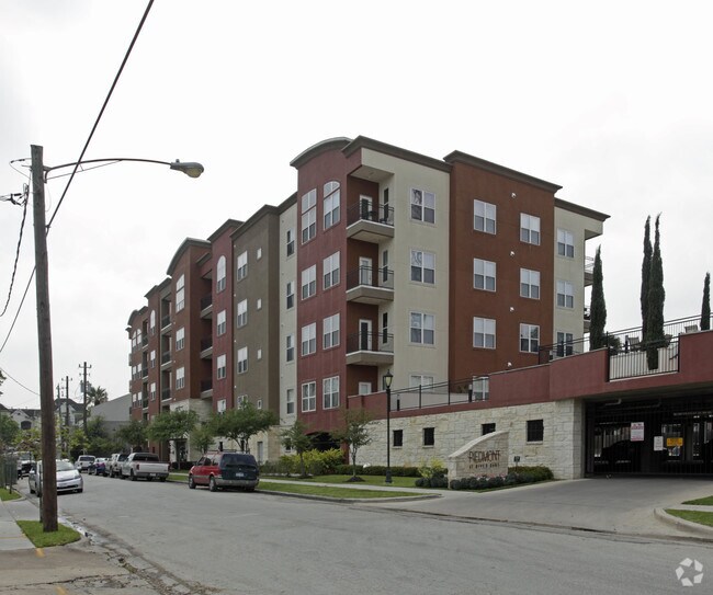 Piedmont at River Oaks Rentals Houston, TX