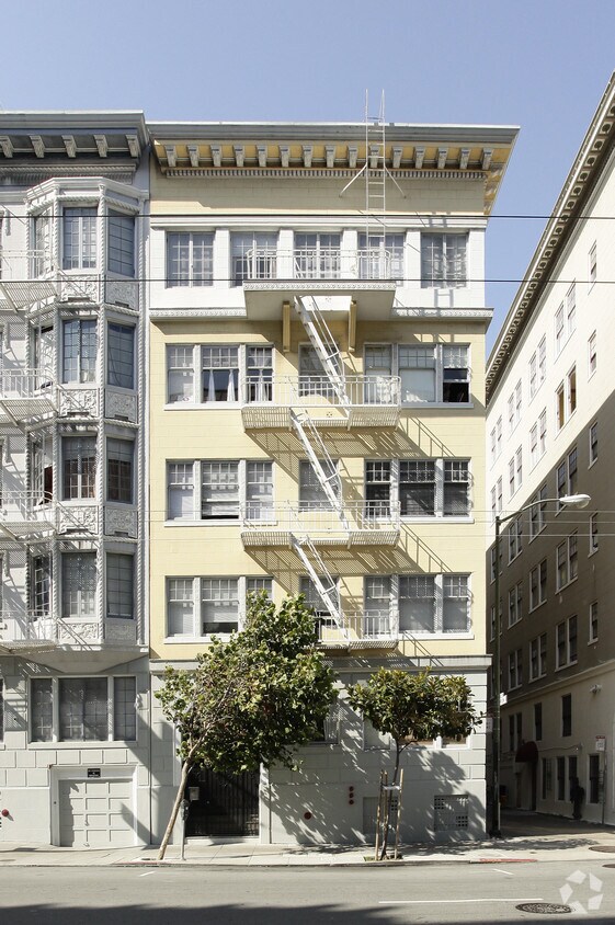 Foto principal - Plaza Ramona Apartments