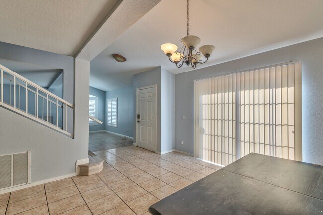 Foto del edificio - 7736 Allerton Ave