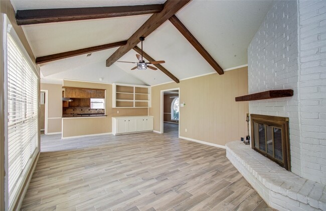 Building Photo - 4903 Charade Dr