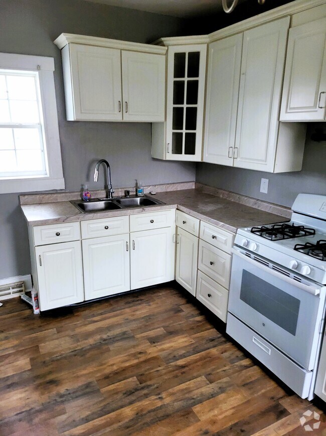 Basement Apartments For Rent in South Heights, PA 5 Rentals