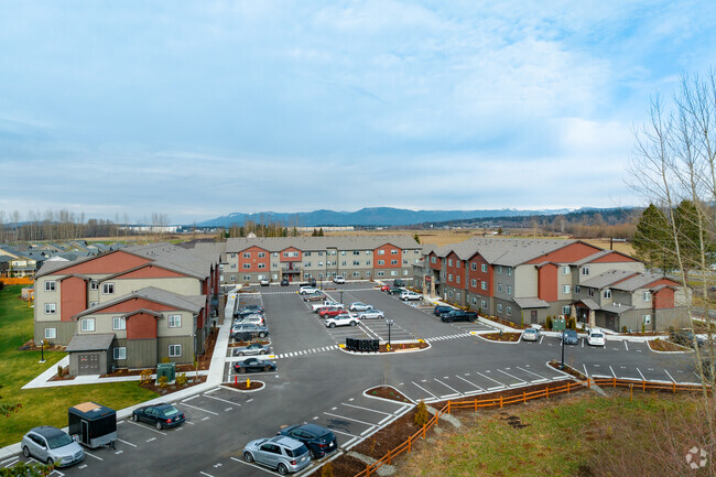 Building Photo - Remington Place Apartments