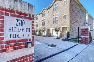 Building Photo - 2710 Hullsmith Dr